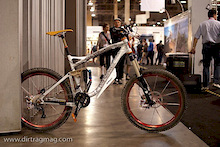 Thanks to Justin from Dirt Rag for the photos, http://www.dirtragmag.com/gallery/v/interbikeday4/?g2_page=10
