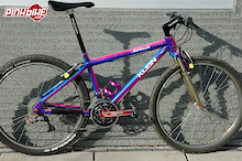 Klein Attitude '92 Horizon Linear Fade 

Fork: Rock shox mag 21 SL Ti 
Seatpost: Syncros alu 
Seatpost binder: Control Tech alu 
Saddle: Flite Ti 
Cranks: Race Face turbine 
Rings: Action-Tec Ti (inner), Race Face middle/outer 
Chainrings bolts: SRP alu 
Crank bolt : SRP alu (soon to be replaced with AC Components Ti) 
Chain: Sram pc-48 
Cassette: XTR cs-m950 
Cassette lockring: SRP alu 
Mech rear: XTR rd-m950 with titanium and SRP alu bolts 
Mech front: XTR fd-m900 
Shifters: XTR SL-m950 
Hubs: Nuke Proof Bombshells carbon 32 hole 
Rims: Mavic x517 SUP 
Brakes: Magura hs33 with CNC machined Boosters (silver) 
Brake levers: Kooka Racha's 
Pedals: Speedplay Frog Ti 
skewers: Ringle steel 
Bottle cage: Ringle 

9.5 kg