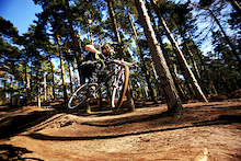 Keeping it low. Hatch - 44Racing sponsored by Last Bikes, Rockstar Energy Drinks, Funn Mtb, Fox Racing Europe, Freestylextreme.com, Funn Brakes and Twenty26 Distribution. Picture by www.englishbayphotography.co.uk