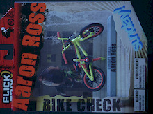 Aaron Ross Bike Check. Flicktrix.