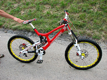Cedric's bike, test it personally by courtesy of Kevin:)