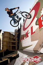 Aaron Chase attacks Nuremberg with Urban Freeride