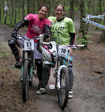 Mini DH Race on the Filthy Trails ... we had a lot of fun!!