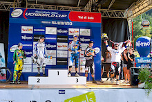 Aaron Gwin taking the historic fifth win for a 7 race World Cup season. Brosnan (4), Danny Hart (2), Gee Atherton (3), Cam Cole (5), and Aaron Gwin (1).