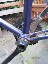 my fixie project! and how do i get these cranks off ?!
