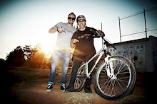 Andreu Lacondeguy on his new YT Industries rig