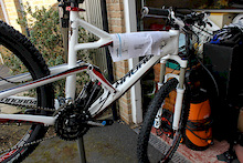 New Cannondale Jekyll 4 2012 being unboxed and set up!

Crank Brothers 5050 3s