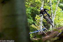 Rachel Atherton on course. Rachel was only 2 seconds up over Emmeline Ragot, but on a track this short, that will be a hard nut for Emmeline to crack.