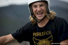 When you come to the Colorado Freeride Fest you are in Colorado Country and the home of Kelsey Hoog. He is known for his boosty airs and funny faces.
