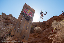 Kyle Strait hasn't been riding a lot here at Rampage, but whenever he gets on his bike he kills it. Hoping he has a solid clean run tomorrow, it would be sick to see him on the podium again.