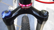 FSA Headset + top of forks