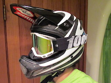 helmet - Sixsixone evo carbon, 
goggle - 100% racecraft w. gold mirror lens