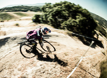 Aaron Gwin Wins DH on a 29er - Jill Kintner Wins on a 650B - Sea Otter 2013