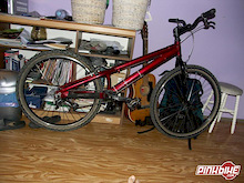 My girls bike
Mielec frame, some DM parts, Avid, shimano. shitty 4 me, but She loves it ;p

and on the bottom U can see my finger :P