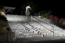 Riding shot of street rider "Akira" of Japan.
He is a support rider of MTB street frame brand "drive" of Japan.

Double-peg grind of stairs about 20 steps.

drive:http://www.tubagra.com/modules/xpress/?p=11463