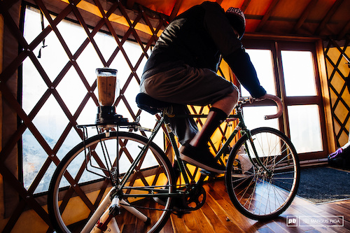 At Boreale Biking, the guests are responsible for blending up the morning smoothies!