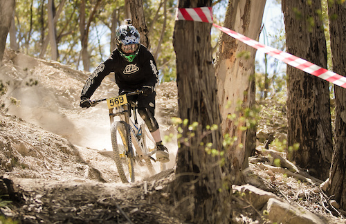 Round 2 of the Tasmanian State Downhill Series was on, with epic lighting and just a great vibe to the whole day! Bring on round 3.