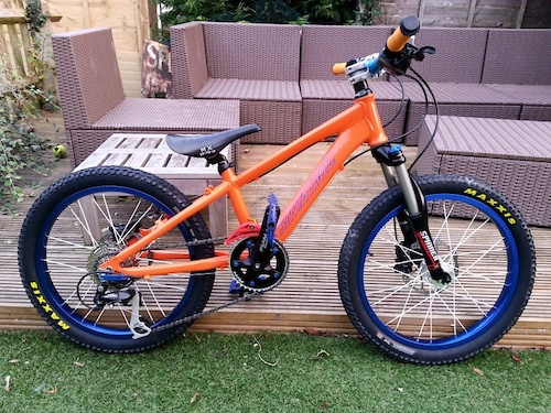Custom bike that I built for my sons 6th birthday. Air fork, Deore hydraulic discs, folding maxxis snypers, 1x8 etc.