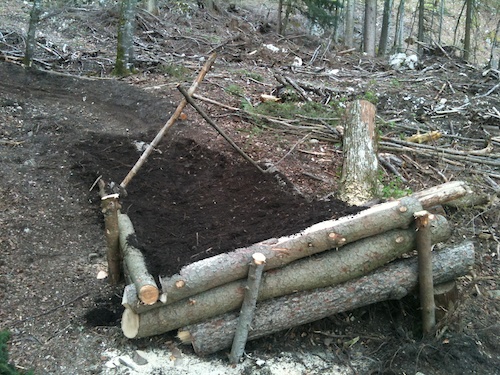 How can I build good berms and dirt jumps with logs and sandy soil ...