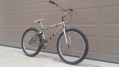 pacific banshee bmx bike