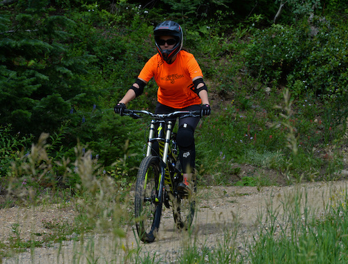 Nicole Miller heads out on her own to ride the green Tenderfoot trail in the Steamboat Bike Park.