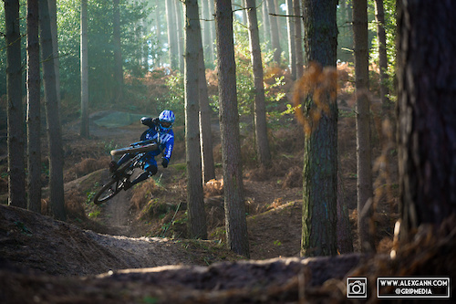 Its Official, Guillaume Cauvin is riding for Giant Off road factory racing! Check out some shots from a photo shoot with him at the Mecca of jumps in the UK, Woburn Sands.