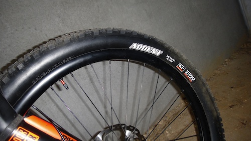 maxxis ardent 2.40