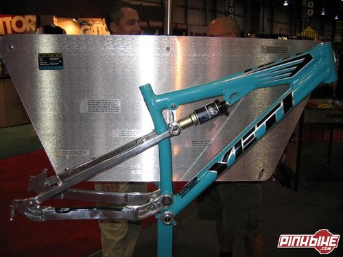 Yeti Cycles Invisiframe Yeti Cycles at Interbike - No Team News but a lot of Bike News - Pinkbike