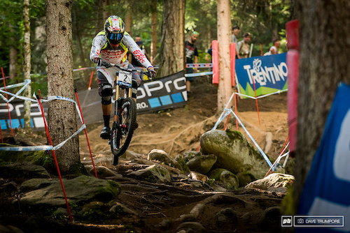 Greg Minnaar met a bit of misfortune on his run and would finish off the podium.