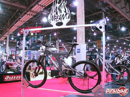 Foes Racing - Pinkbike