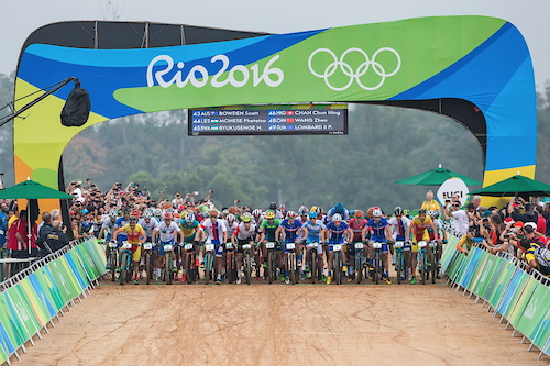 49 riders from 32 countries on the start line of the Olympic XCO race