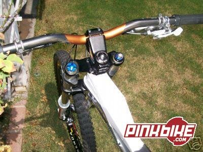 Easton Carbon bars with X0 shifter
