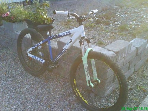 Scott voltage yz3 sales mountain bike