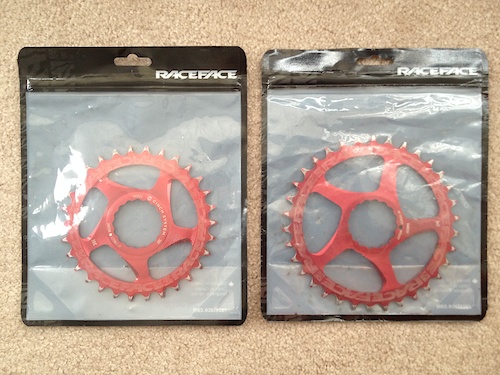 0 RaceFace Cinch 30 &amp; 32T Chainring (Red)