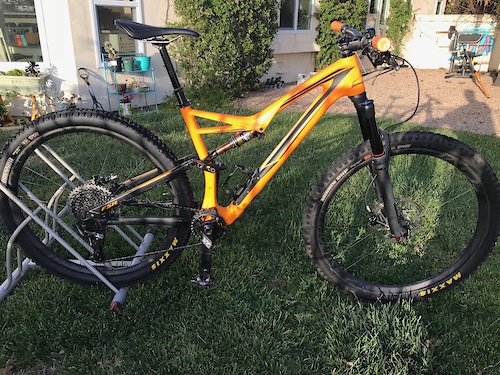 2016 Specialized Stumpjumper Carbon Expert w/ Upgrades