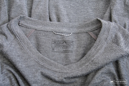 Collar detail of the Nine Trails three-quarter sleeve jersey.