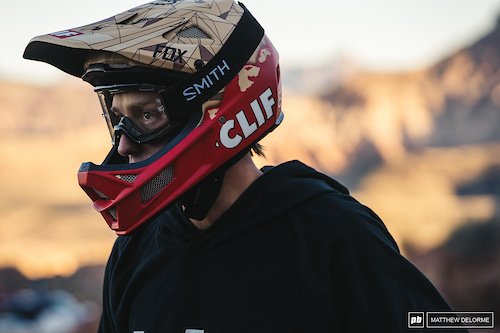 Clif hot sale bar helmet