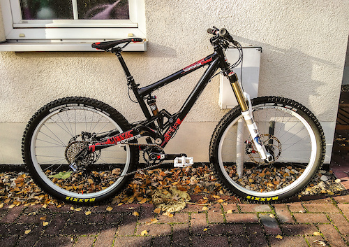 2009 Commencal Meta 6.3 with new Parts