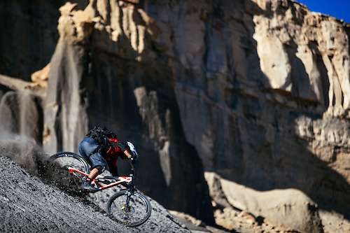 Awesome photo took in Utah.

Photos by Ale di Lullo. 

Found on YT industries blog.