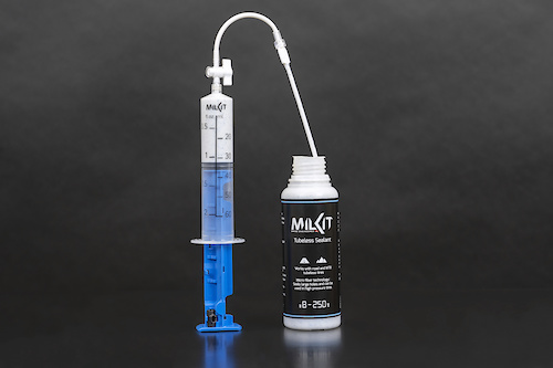 milKit tubeless sealant with syringe
