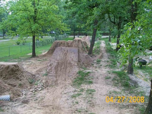 dirt jump tracks