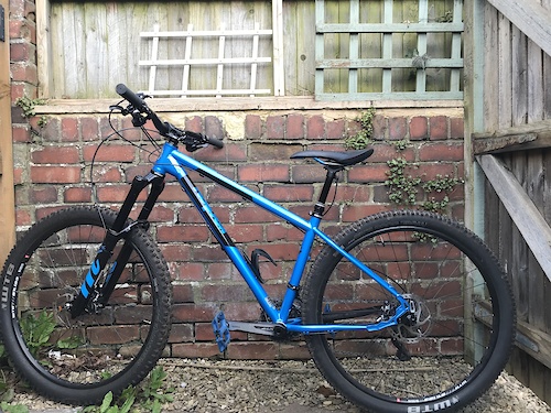 Ragley Blue Pig Small 2022 RAGLEY BLUE PIG RACE Mens Steel MTB In Blue