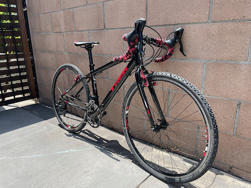 2016 TREK KRX 26 Wheel Youth Road and Cyclocross Bike For Sale