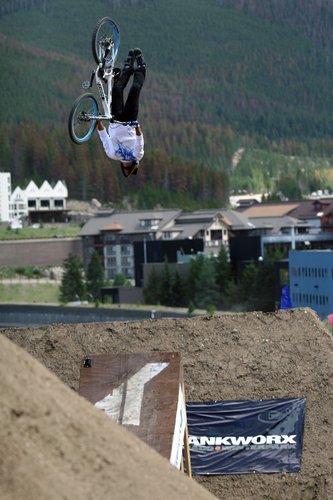 Cam McCaul - Super flip