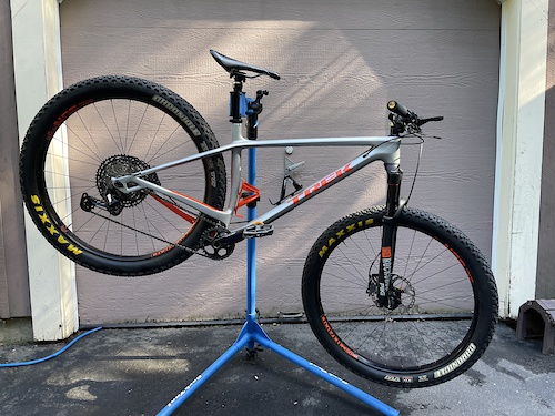 2018 trek stache online 9.7