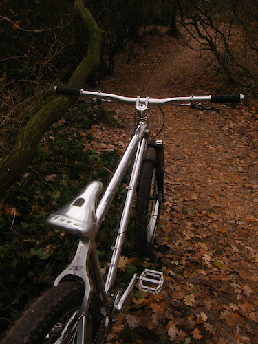 More bling . back to oldschool , no dropper