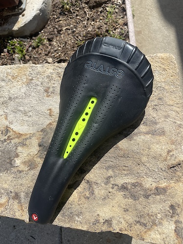 Astute mudline vt sales mountain bike saddle