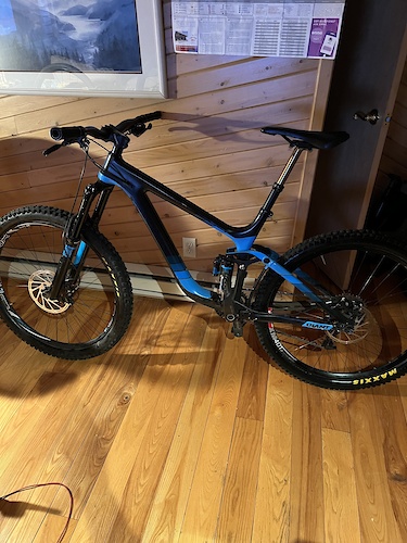 Used giant 2025 reign for sale