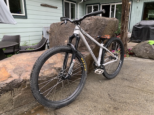 second hand dirt jump bike