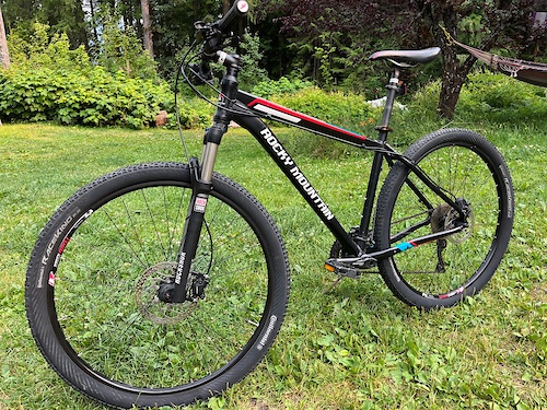 Rocky Mountain Trailhead 29 For Sale
